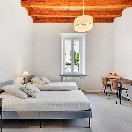 Апартаменти Alessia'S Flat - Naviglio Grande 2 Буччинаско Екстер'єр фото